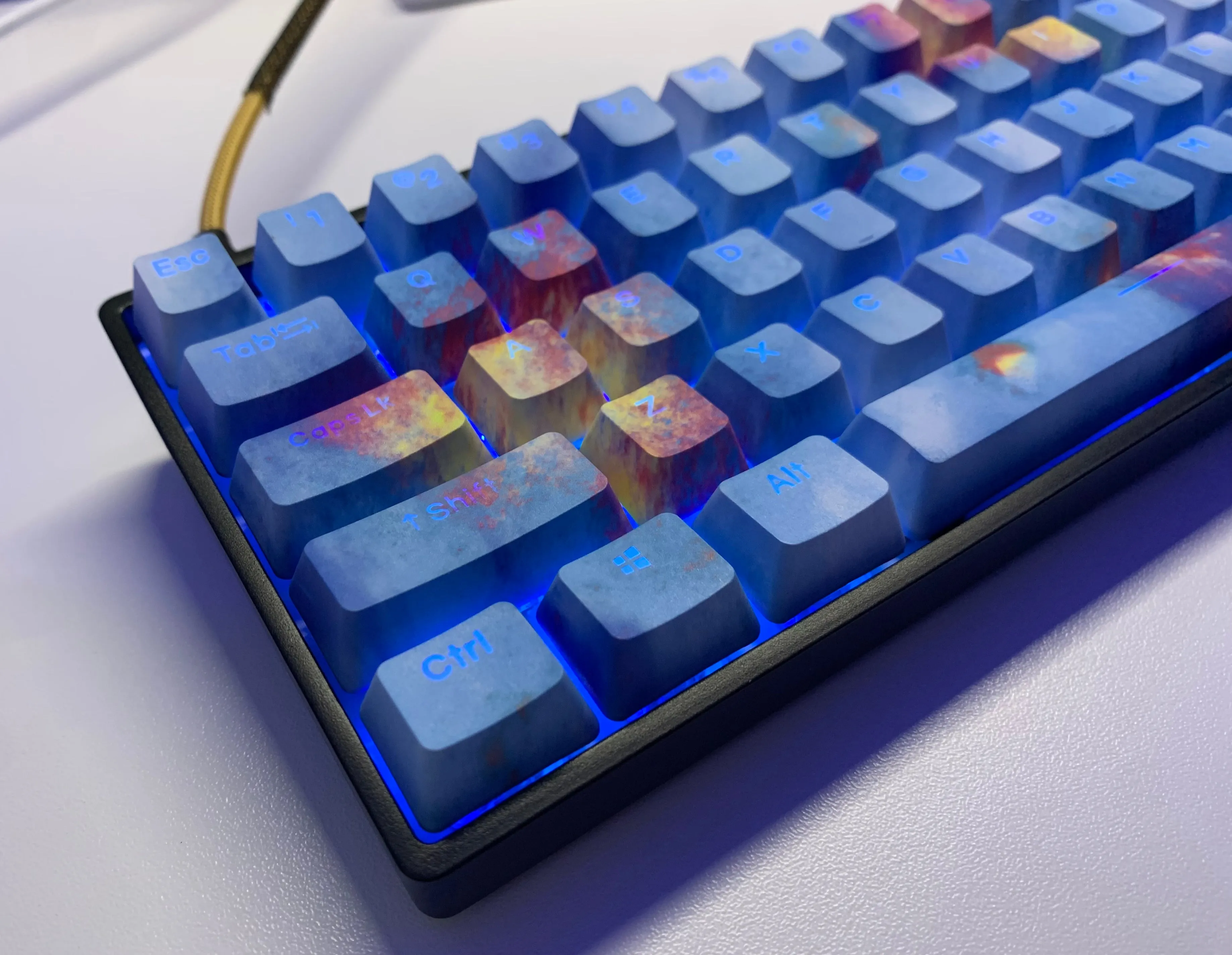 Hayabusa 60% Keyboard - Blue Gem